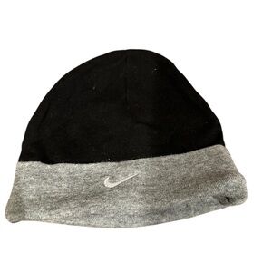 BUNDLE OF 2 Baby Nike hats black and blue 6/12 months